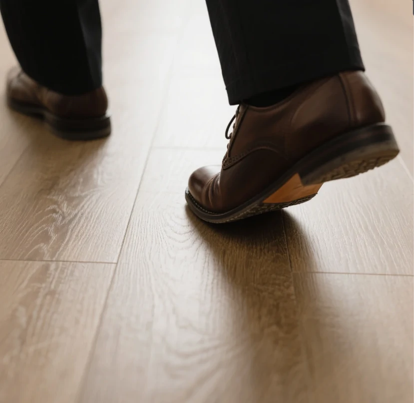 Strong wear resistance of laminate flooring