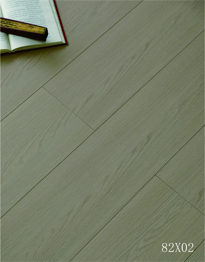 Natural Grey Oak Laminate Flooring AC4 12mm | 82X02 1 Natural Grey Oak Laminate Flooring