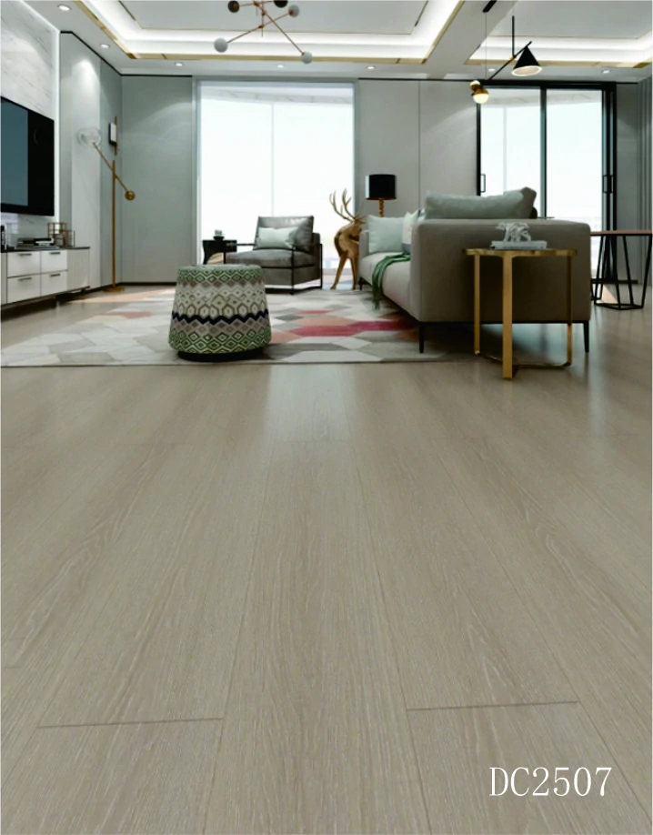 Ivory Oak Laminate Flooring AC3 8mm | DC2507 1 Ivory Oak Laminate Flooring