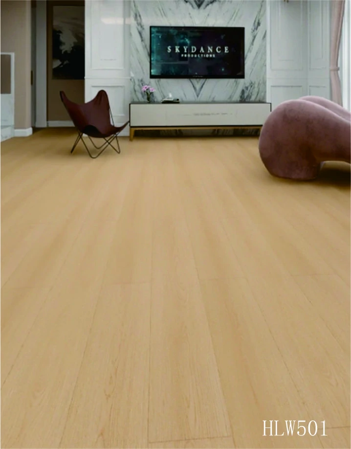 Blonde Oak Laminate Flooring AC3 12mm | HLW501 1 Blonde Oak Laminate Flooring