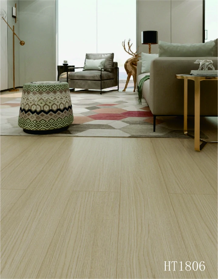 Pearl Beige Oak Laminate Flooring AC4 8mm | HT1806 1 Pearl Beige Oak Laminate Flooring